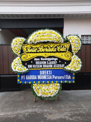 Papan Bunga Duka di Tawang